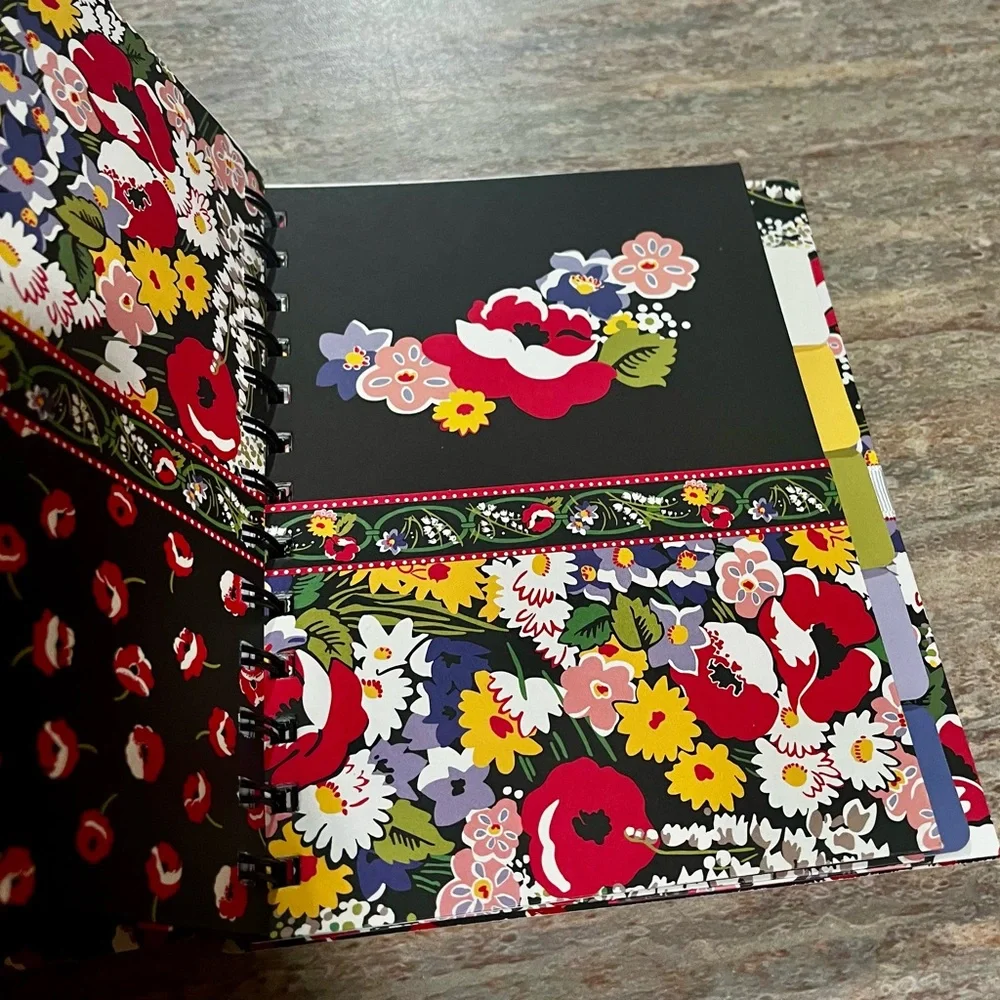 New Vera Bradley 12 pocket organizers